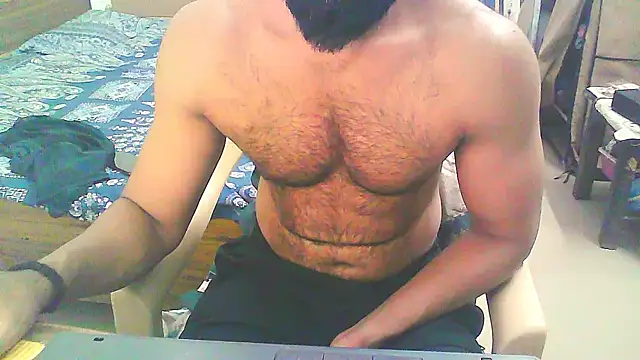 Snapshot of Vbestshow chatting on November 7, 2025, 11:26 am Vbestshow online show from November 7, 2025, 11:26 am