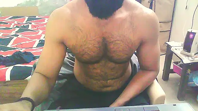 Snapshot of Vbestshow chatting on November 26, 2025, 12:05 pm Vbestshow online show from November 26, 2025, 12:05 pm