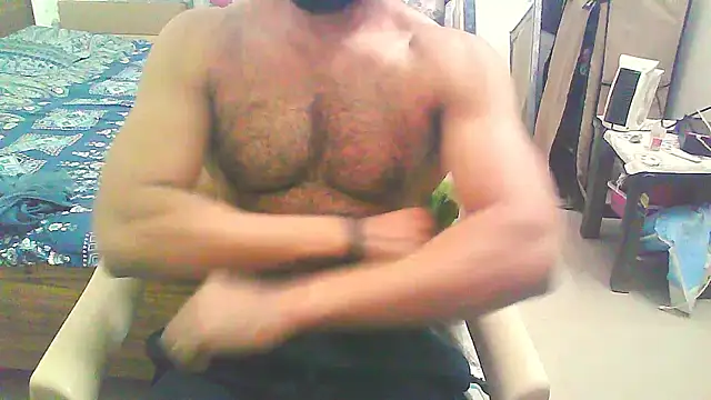 Snapshot of Vbestshow chatting on November 12, 2025, 6:01 pm Vbestshow online show from November 12, 2025, 6:01 pm