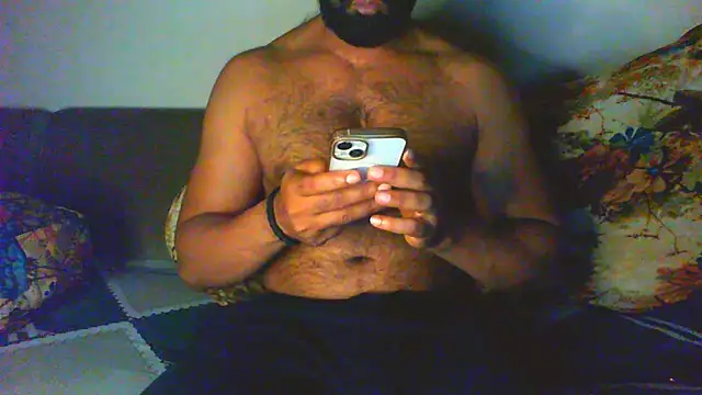 Snapshot of Vbestshow chatting on May 11, 2026, 6:38 pm Vbestshow online show from May 11, 2026, 6:38 pm