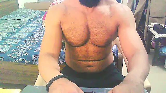 Snapshot of Vbestshow chatting on November 3, 2025, 10:41 am Vbestshow online show from November 3, 2025, 10:41 am