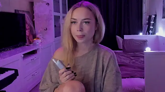 Snapshot of MaryDreaminess chatting on September 28, 2025, 7:21 pm MaryDreaminess online show from September 28, 2025, 7:21 pm