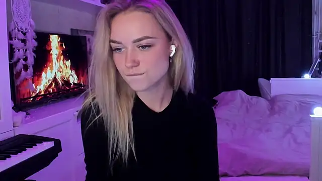 Snapshot of MaryDreaminess chatting on November 21, 2025, 4:33 am MaryDreaminess online show from November 21, 2025, 4:33 am