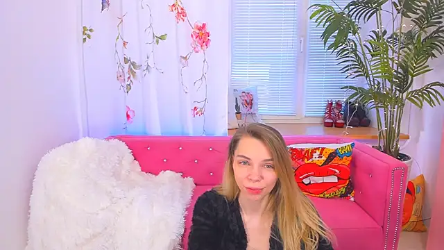 Snapshot of The_Deep_Passion chatting on February 22, 2025, 6:50 am The Deep Passion online show from February 22, 2025, 6:50 am