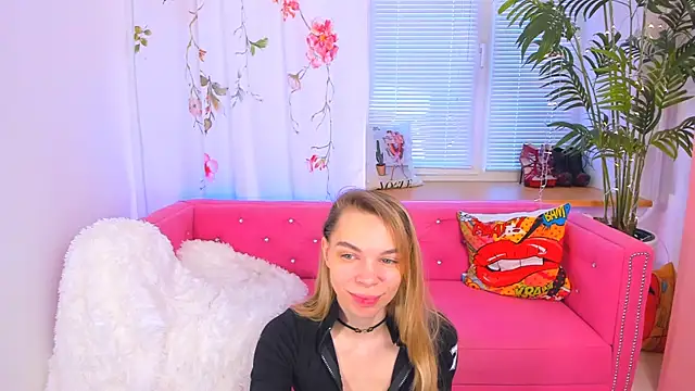 Snapshot of The_Deep_Passion chatting on February 27, 2025, 8:13 am The Deep Passion online show from February 27, 2025, 8:13 am