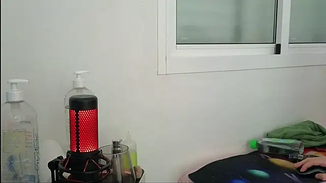 Snapshot of Germangirl1996 chatting on March 21, 2025, 8:08 pm Germangirl1996 online show from March 21, 2025, 8:08 pm