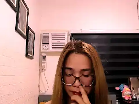 Snapshot of BIG_SAUSAGE_69 chatting on October 29, 2025, 1:10 pm BIG SAUSAGE 69 online show from October 29, 2025, 1:10 pm