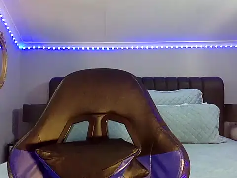 Snapshot of BOOTYBANGER24xx chatting on October 22, 2025, 2:55 am BOOTYBANGER24xx online show from October 22, 2025, 2:55 am