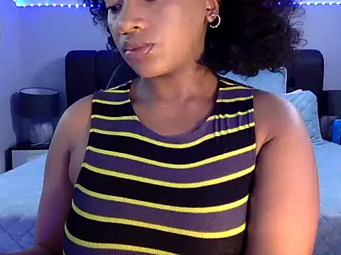 Snapshot of BOOTYBANGER24xx chatting on September 16, 2025, 1:17 am BOOTYBANGER24xx online show from September 16, 2025, 1:17 am