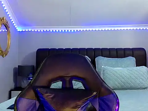 Snapshot of BOOTYBANGER24xx chatting on September 28, 2025, 3:02 am BOOTYBANGER24xx online show from September 28, 2025, 3:02 am