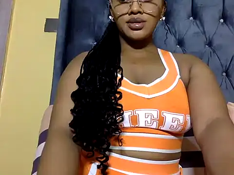 Snapshot of BOOTYBANGER24xx chatting on February 17, 2026, 9:50 am BOOTYBANGER24xx online show from February 17, 2026, 9:50 am