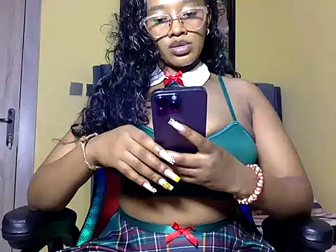 Snapshot of BOOTYBANGER24xx chatting on February 12, 2026, 9:20 am BOOTYBANGER24xx online show from February 12, 2026, 9:20 am