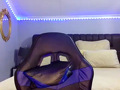 Snapshot of BOOTYBANGER24xx chatting on October 9, 2025, 2:23 am BOOTYBANGER24xx online show from October 9, 2025, 2:23 am