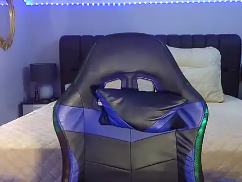 Snapshot of BOOTYBANGER24xx chatting on September 9, 2025, 6:45 am BOOTYBANGER24xx online show from September 9, 2025, 6:45 am