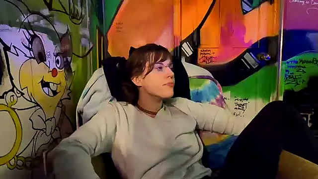 TheDaisyChaos online show from February 17, 2025, 11:02 am