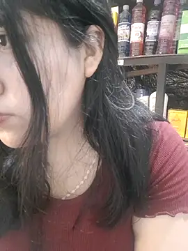 Snapshot of Kalani_Engel chatting on November 24, 2025, 4:45 am Kalani Engel online show from November 24, 2025, 4:45 am