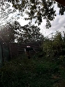 Snapshot of sarpe4 chatting on September 20, 2025, 6:51 am sarpe4 online show from September 20, 2025, 6:51 am