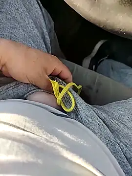 Snapshot of sarpe4 chatting on October 20, 2025, 1:33 pm sarpe4 online show from October 20, 2025, 1:33 pm