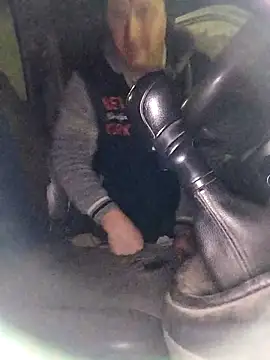 Snapshot of sarpe4 chatting on December 16, 2025, 4:06 am sarpe4 online show from December 16, 2025, 4:06 am