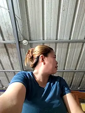 Kariebabe online show from November 19, 2025, 12:21 am