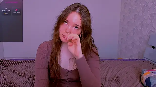 Snapshot of Janie_JJ_Curvie chatting on April 11, 2026, 3:25 am Janie JJ Curvie online show from April 11, 2026, 3:25 am