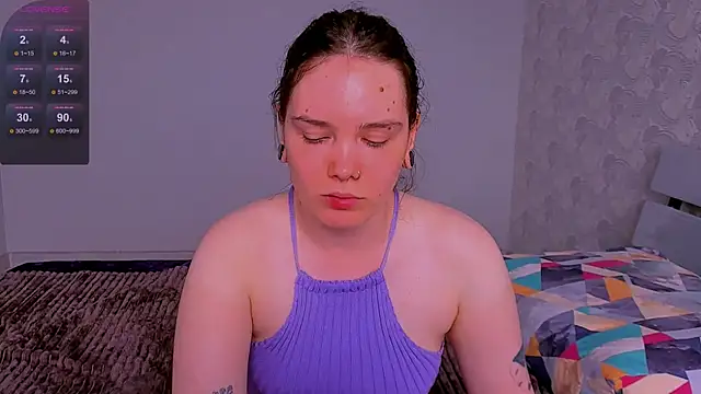 Janie JJ Curvie online show from June 25, 2026, 4:54 am