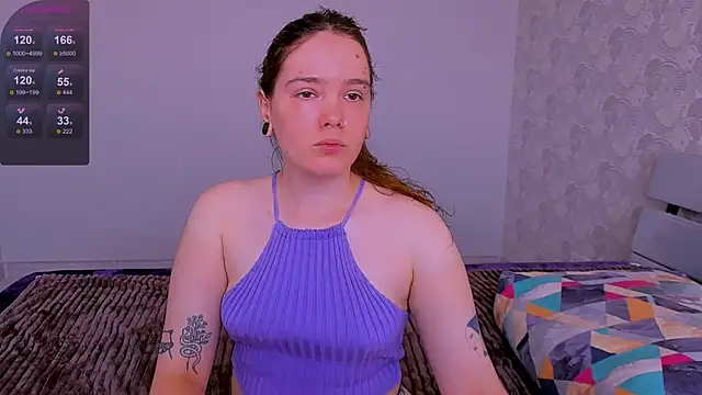 Janie JJ Curvie online show from July 5, 2026, 4:19 am