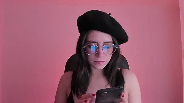 HazelKush online show from October 23, 2025, 9:24 pm