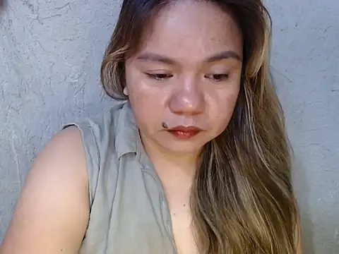 Snapshot of ambersmile chatting on February 25, 2026, 11:48 pm ambersmile online show from February 25, 2026, 11:48 pm