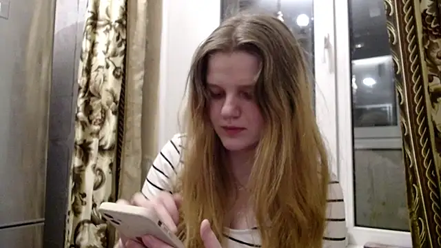 -MimmiLissa- online show from November 24, 2025, 12:32 am