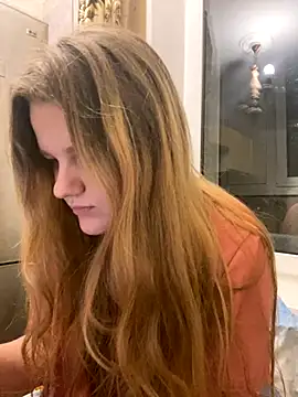 -MimmiLissa- online show from November 8, 2025, 5:49 pm