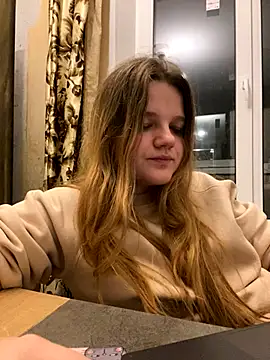 -MimmiLissa- online show from November 18, 2025, 3:32 am