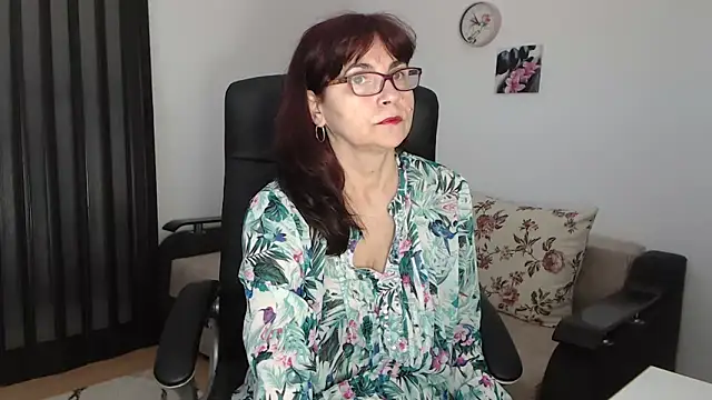 helua54 online show from March 18, 2025, 7:55 am