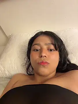 Snapshot of Naiara_sex chatting on May 26, 2026, 2:42 am Naiara sex online show from May 26, 2026, 2:42 am