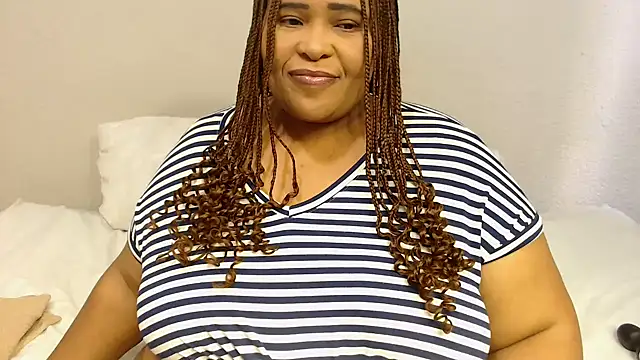 zandile online show from September 30, 2025, 1:06 pm