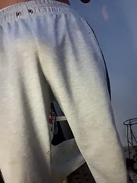 Sirius 5 online show from November 24, 2025, 4:56 am