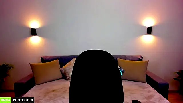 Snapshot of TheWoman__ chatting on October 1, 2025, 6:45 pm TheWoman   online show from October 1, 2025, 6:45 pm