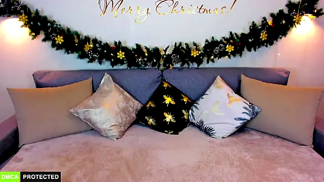 Snapshot of TheWoman__ chatting on December 28, 2024, 1:28 pm TheWoman   online show from December 28, 2024, 1:28 pm