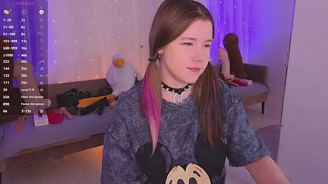 Mira Falls online show from March 21, 2026, 5:52 am