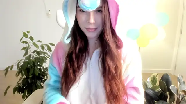 Snapshot of Pokemeboy chatting on December 16, 2025, 4:33 pm Pokemeboy online show from December 16, 2025, 4:33 pm