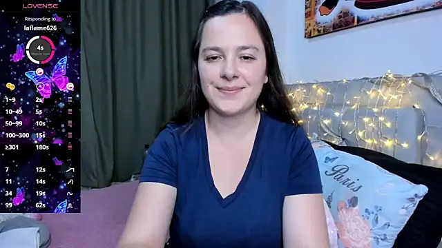 Snapshot of angelaagomez chatting on April 7, 2026, 12:23 am angelaagomez online show from April 7, 2026, 12:23 am