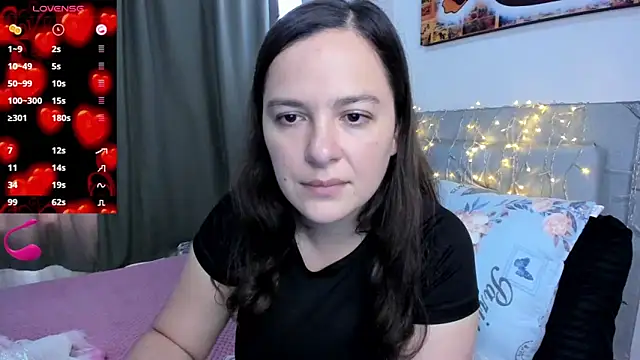 Snapshot of angelaagomez chatting on March 25, 2026, 7:13 pm angelaagomez online show from March 25, 2026, 7:13 pm