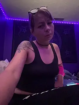 Snapshot of Babii_Nova chatting on October 11, 2025, 1:39 am Babii Nova online show from October 11, 2025, 1:39 am