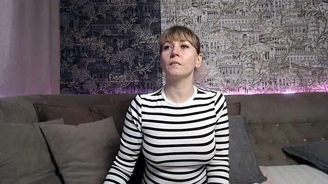 Snapshot of mandy_foxxx chatting on December 20, 2025, 8:50 am mandy foxxx online show from December 20, 2025, 8:50 am