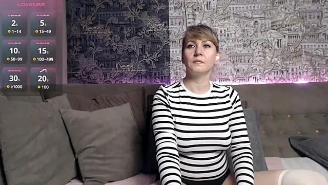 Snapshot of mandy_foxxx chatting on December 21, 2025, 7:04 pm mandy foxxx online show from December 21, 2025, 7:04 pm