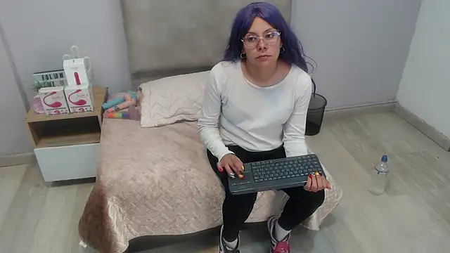 valevicious online show from October 18, 2025, 1:46 pm