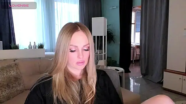 Libby Nora online show from March 13, 2025, 2:23 pm