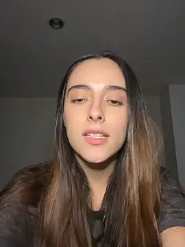 swrennn19 online show from February 27, 2025, 11:04 pm