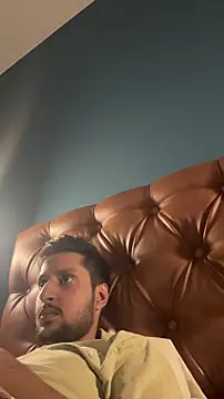 Snapshot of dhruv9413 chatting on November 25, 2025, 5:24 pm dhruv9413 online show from November 25, 2025, 5:24 pm