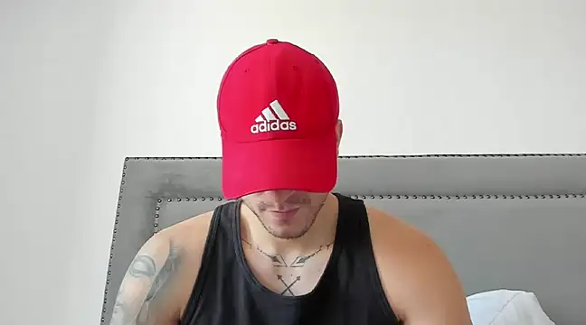 Snapshot of spartacozz chatting on February 7, 2025, 7:49 pm spartacozz online show from February 7, 2025, 7:49 pm